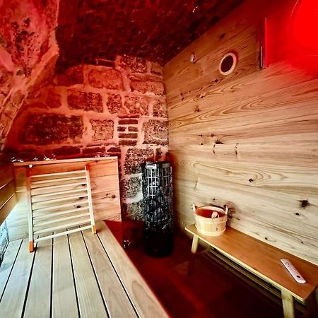 Sauna & Balneo Au Coeur De Rouen Exteriör bild