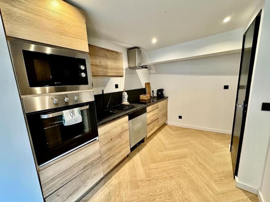 Sauna & Balneo Au Coeur De Rouen Exteriör bild