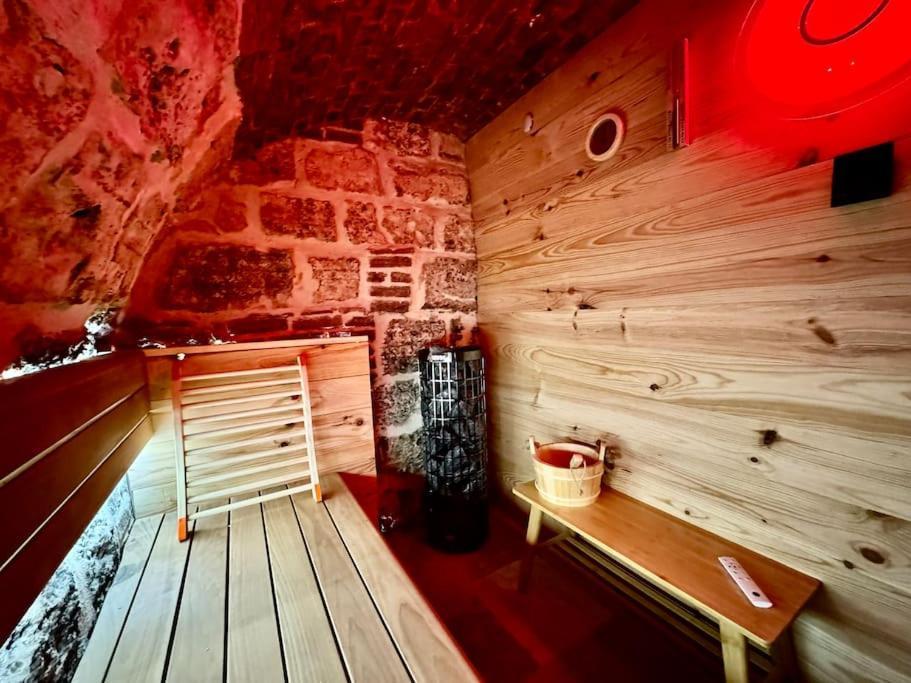 Sauna & Balneo Au Coeur De Rouen Exteriör bild