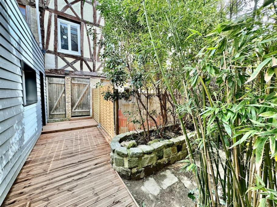 Sauna & Balneo Au Coeur De Rouen Exteriör bild